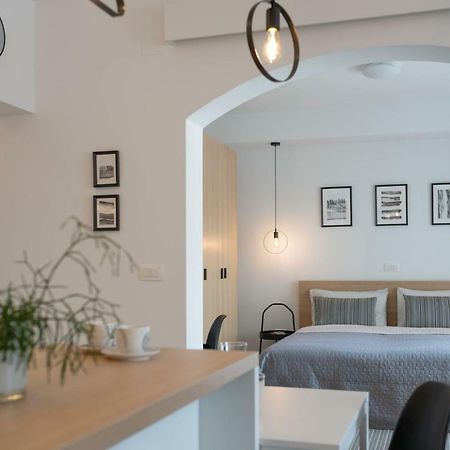 Apartment Profondo Pula Buitenkant foto